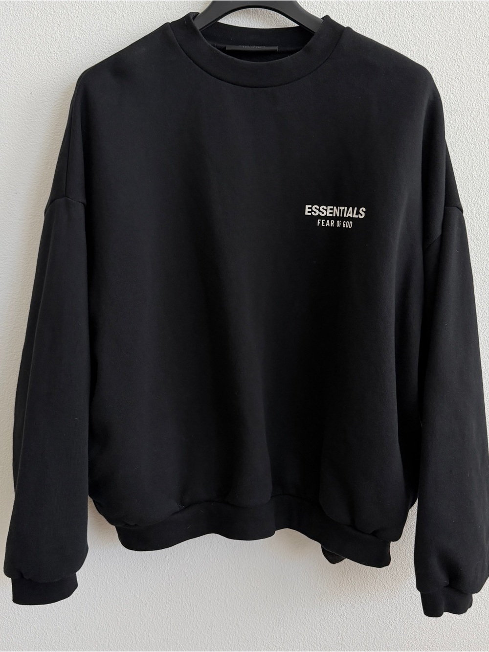 Fear of God ESSENTIALS Black Minimal Logo Crewneck Sweatshirts